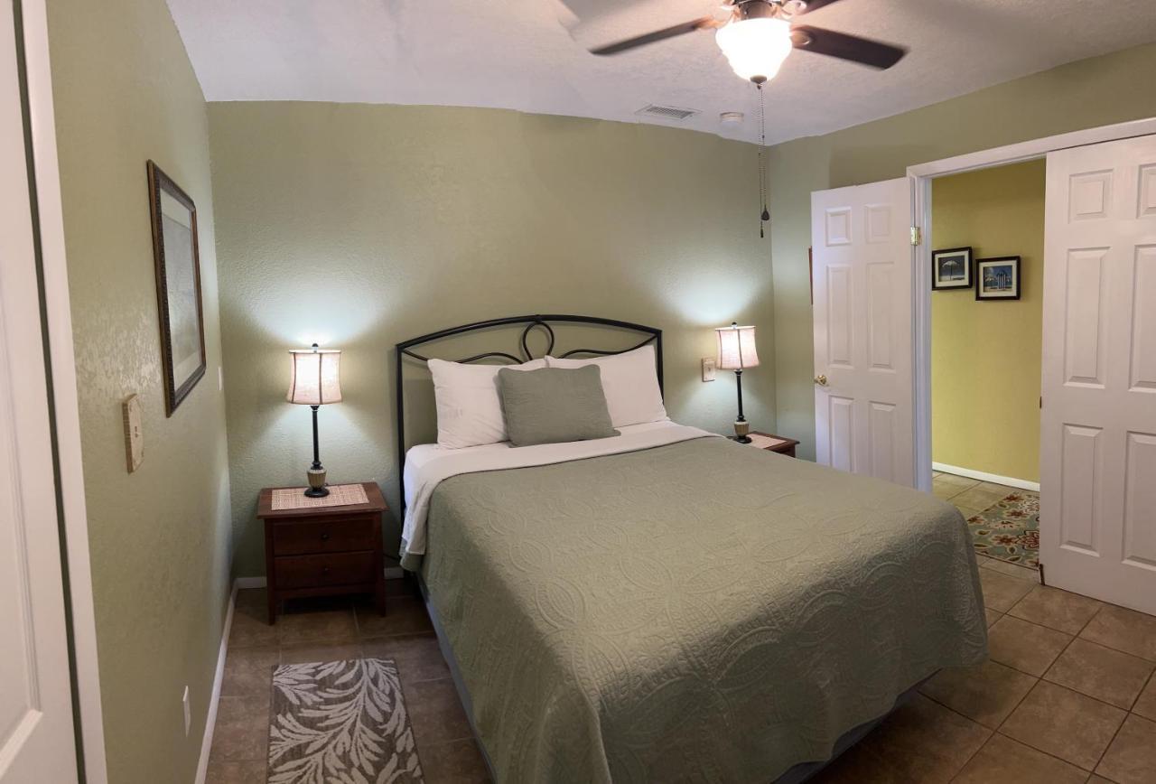 Hontoon Landing Resort & Marina DeLand Exterior photo
